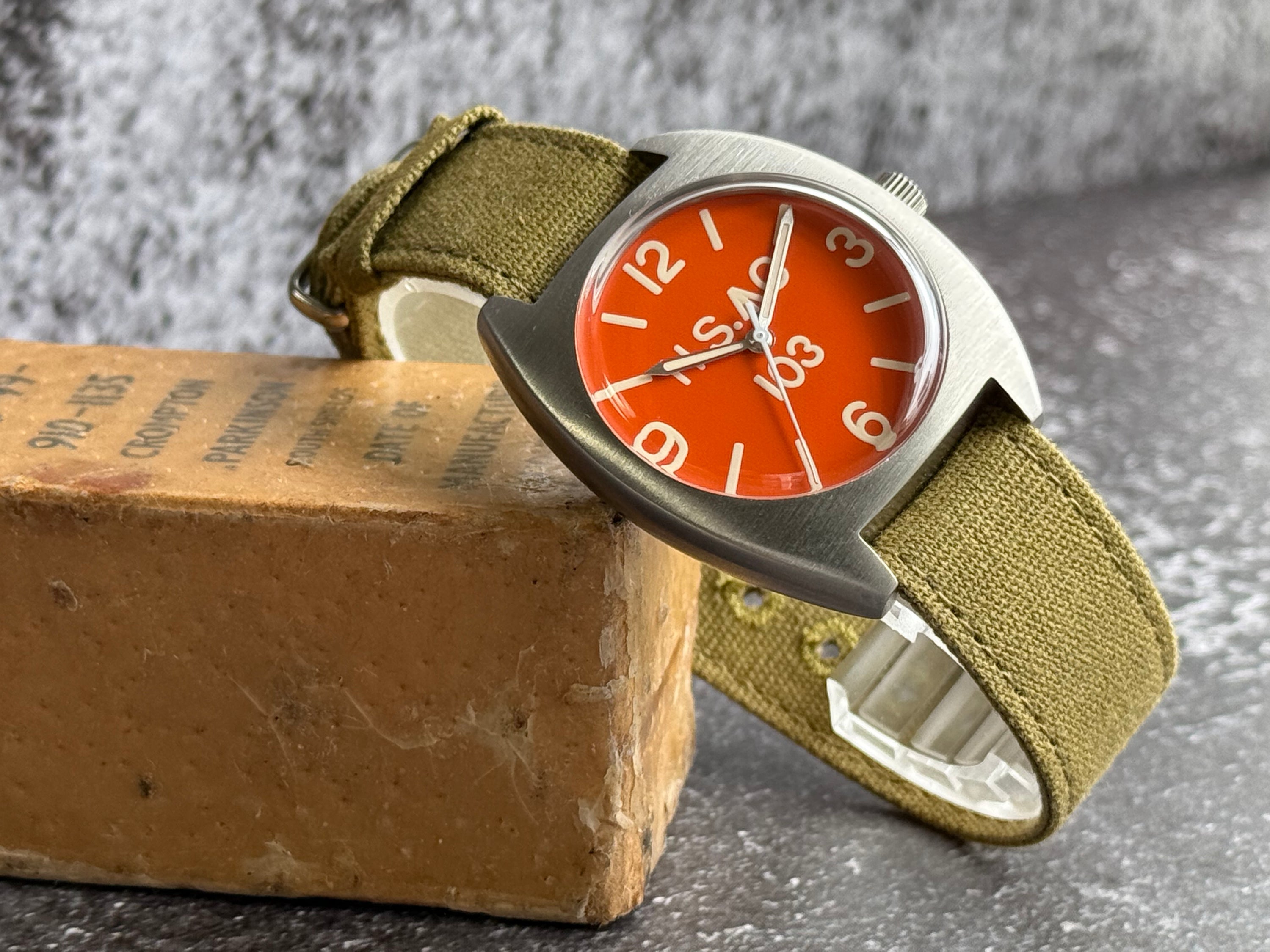 Royal army 0052 H.S Orange