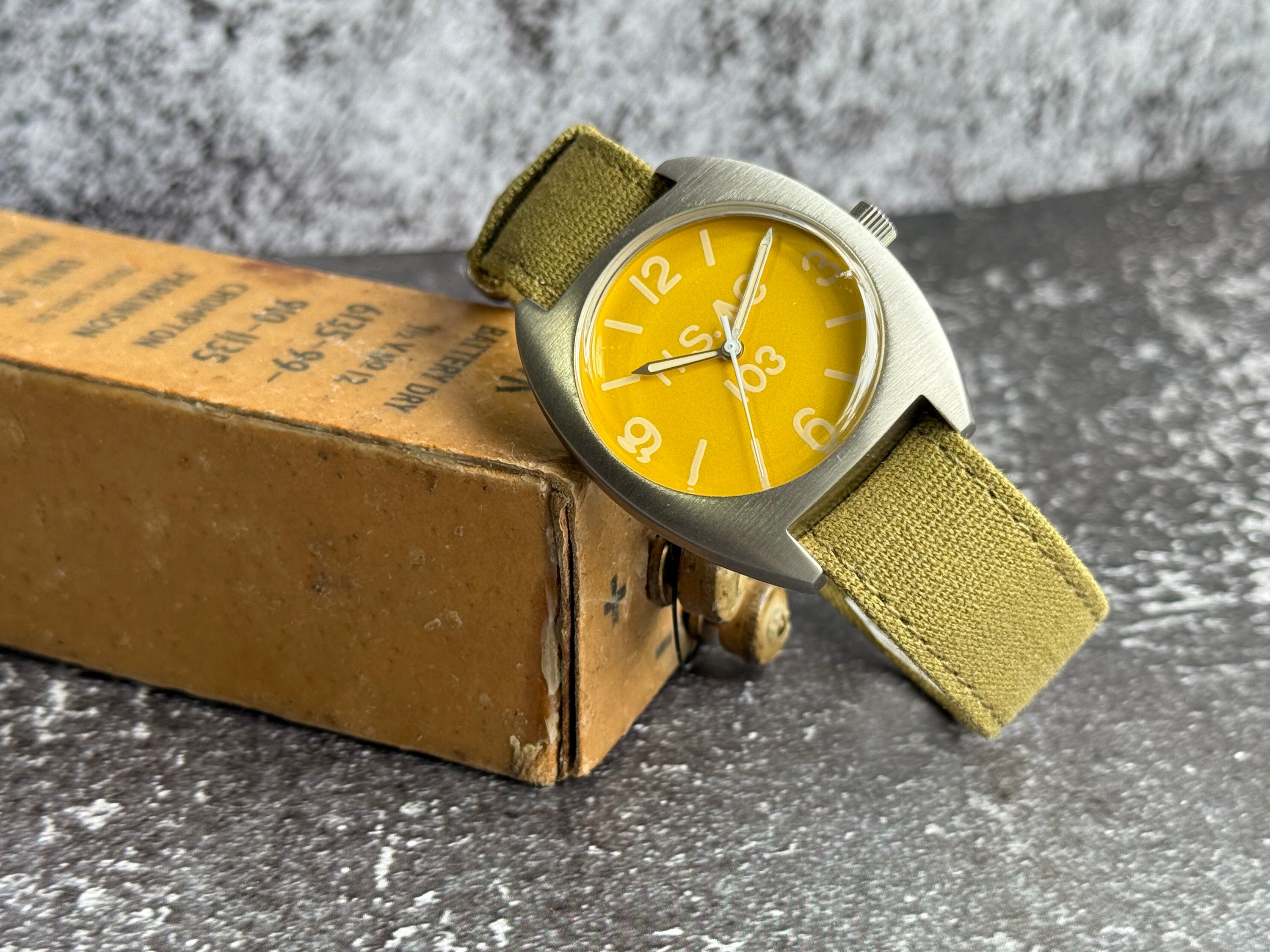 Royal army 0052 H.S Yellow