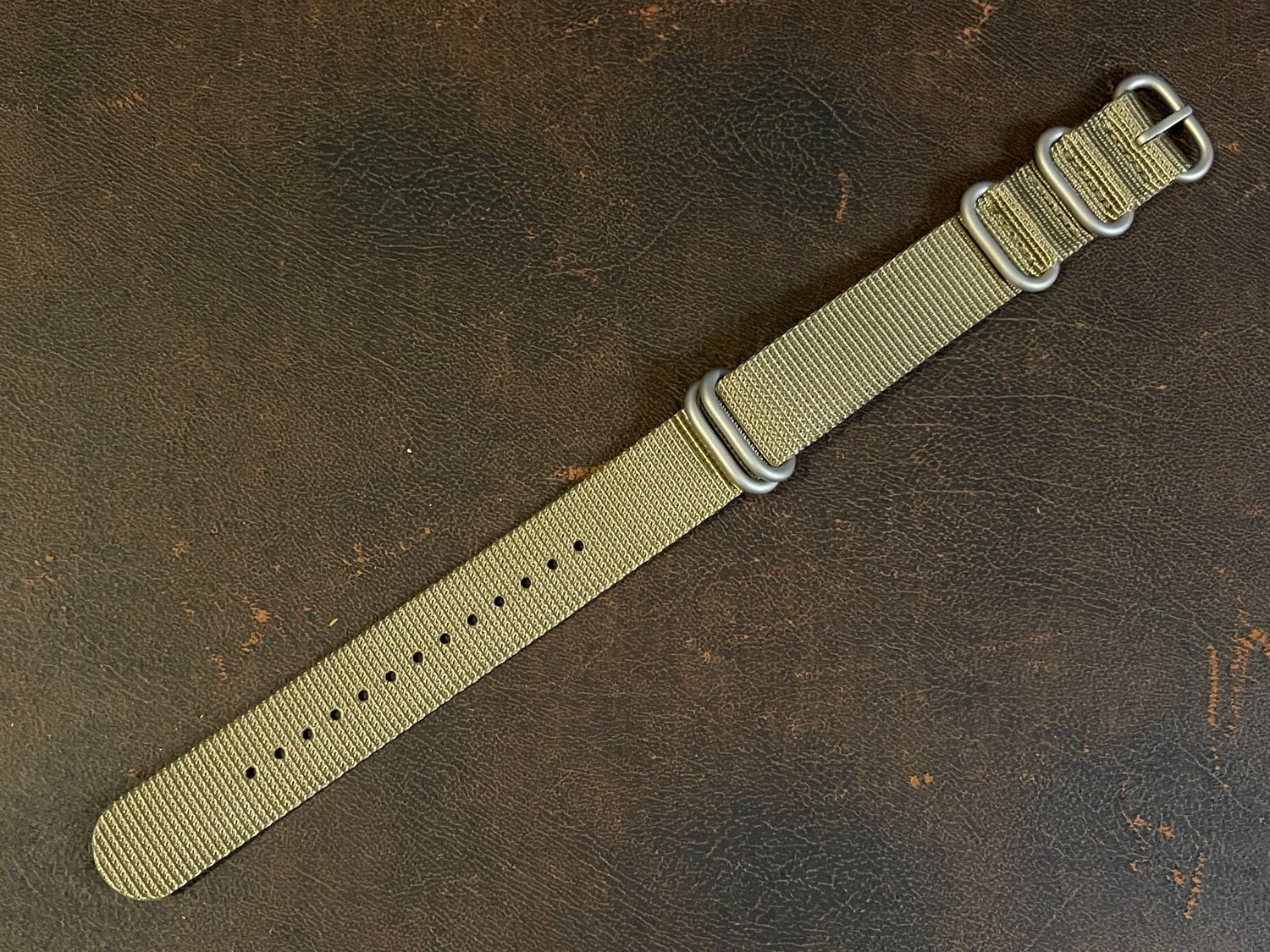 22mm width Khaki (desert color) nylon strap